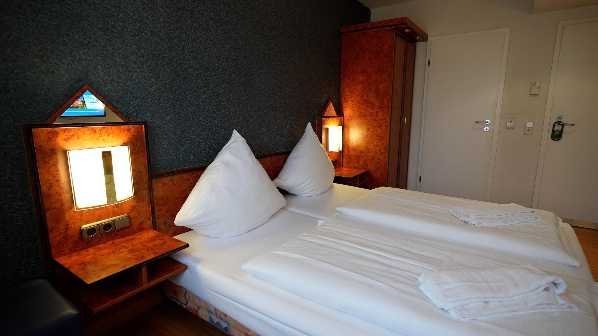 Hotel Miramar Am Roemer Frankfurt am Main Exterior photo